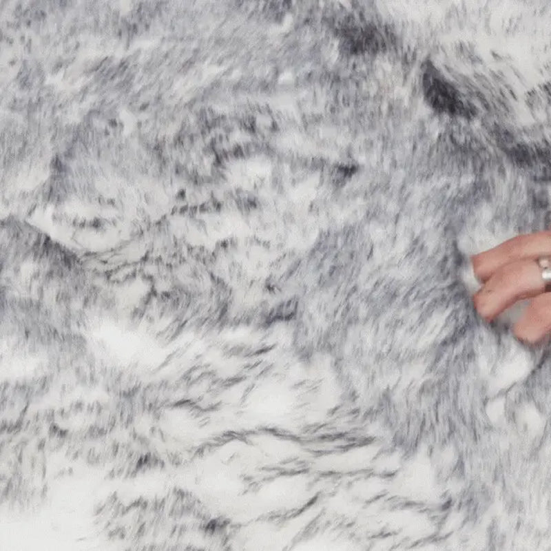 Pupprotector™ Luxe Waterproof Faux Fur Blanket - Ultra Plush Arctic Fox